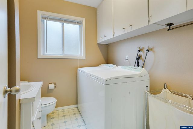 390 NW Conifer Bl, Corvallis, OR 97330