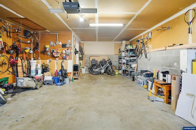390 NW Conifer Bl, Corvallis, OR 97330