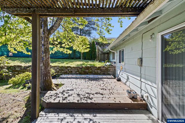 390 NW Conifer Bl, Corvallis, OR 97330