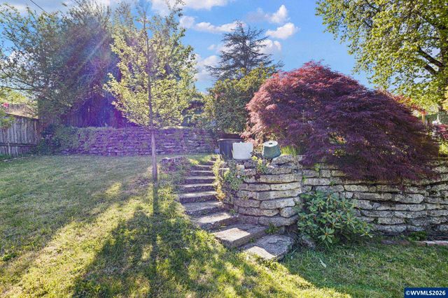 390 NW Conifer Bl, Corvallis, OR 97330