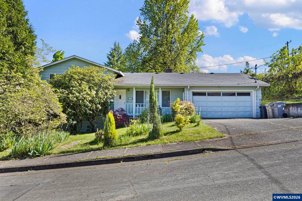 390 NW Conifer Bl, Corvallis, OR 97330