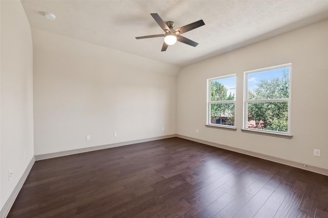 7118 Argonne Trail, Sugar Land, TX 77479