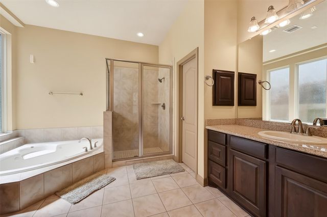 7118 Argonne Trail, Sugar Land, TX 77479