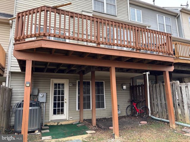 14274 MADRIGAL DR, Woodbridge, VA 22193