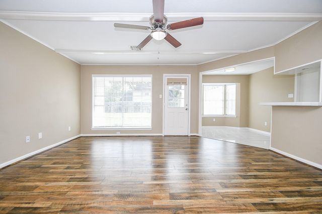 3327 Springhill Drive, Missouri City, TX 77459