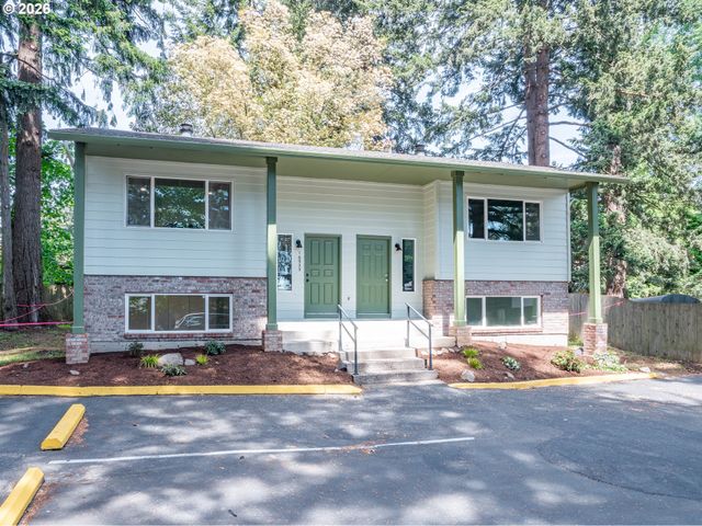 16935 Ne GLISAN St, Portland, OR 97230