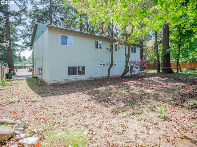 16935 Ne GLISAN St, Portland, OR 97230