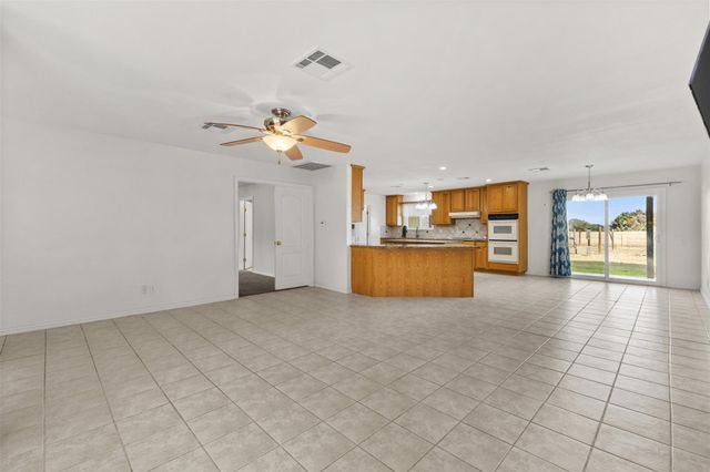 10860 County Road 272, Somerville, TX 77879