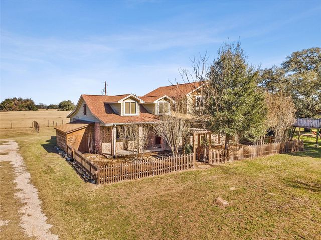 10860 County Road 272, Somerville, TX 77879