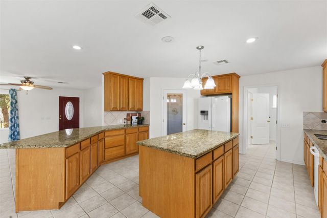 10860 County Road 272, Somerville, TX 77879