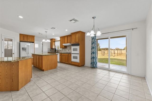 10860 County Road 272, Somerville, TX 77879