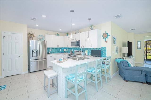 25104 E LENOX CIRCLE, Punta Gorda, FL 33950