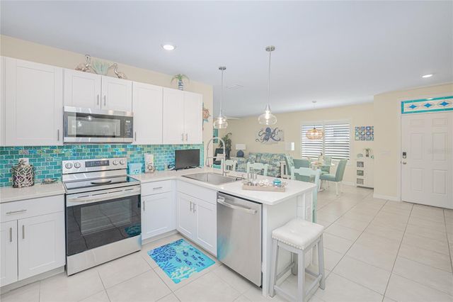 25104 E LENOX CIRCLE, Punta Gorda, FL 33950