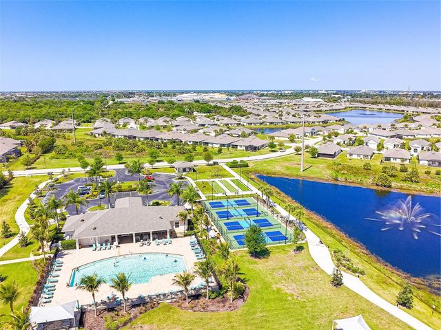 25104 E LENOX CIRCLE, Punta Gorda, FL 33950