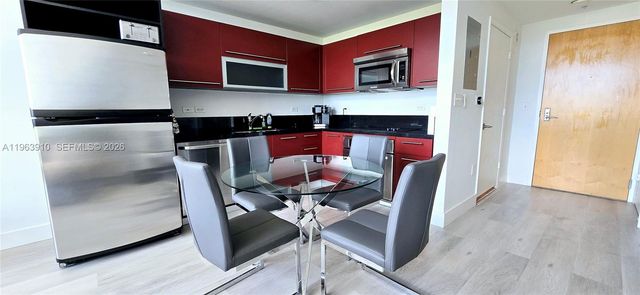 253 NE 2nd St 433, Miami, FL 33132