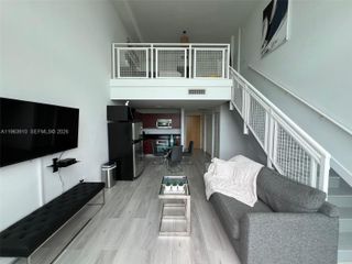 253 NE 2nd St 433, Miami, FL 33132