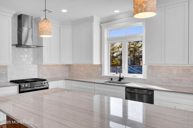 3402 Maritime Drive, Toms River, NJ 08753