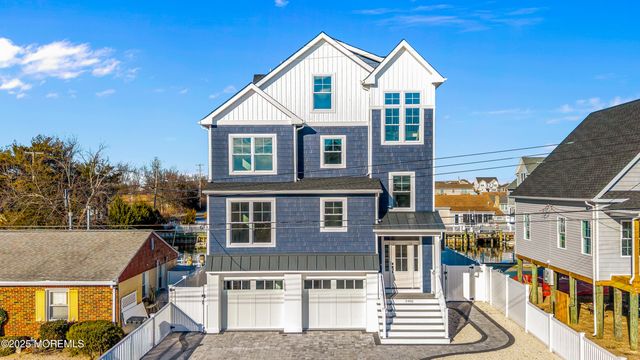 3402 Maritime Drive, Toms River, NJ 08753