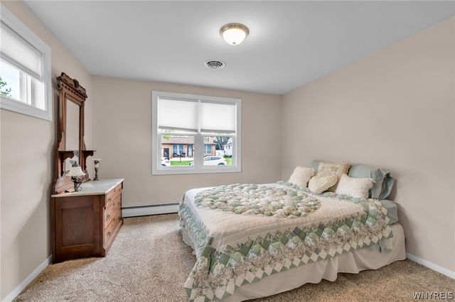 203 Lou Ann Drive, Cheektowaga, NY 14043