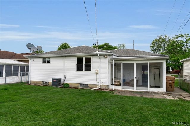 203 Lou Ann Drive, Cheektowaga, NY 14043