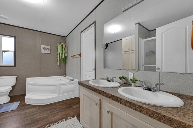 116 Road 5240, Cleveland, TX 77327