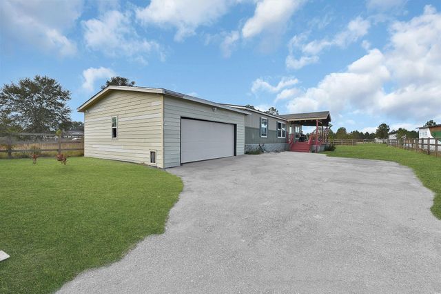 116 Road 5240, Cleveland, TX 77327