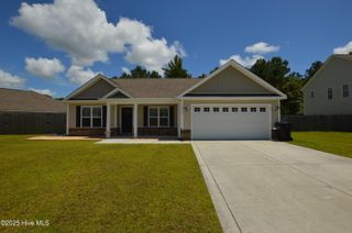 310 Hidden Oaks Drive, Jacksonville, NC 28546