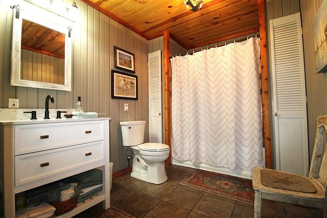 4776 NE County Road 2120 Road, Talco, TX 75487