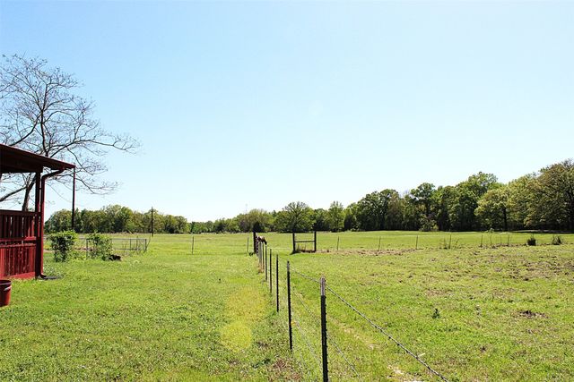 4776 NE County Road 2120 Road, Talco, TX 75487