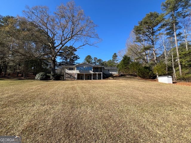 2791 Bonds Lake Road NW, Conyers, GA 30012