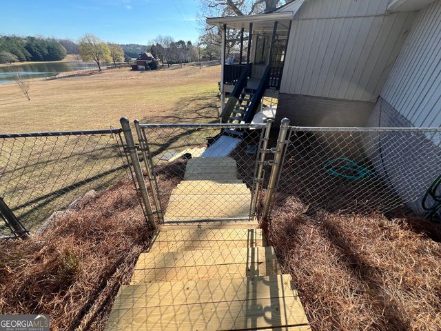 2791 Bonds Lake Road NW, Conyers, GA 30012