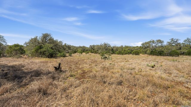 2124 FRANCISCO PASS, Canyon Lake, TX 78133