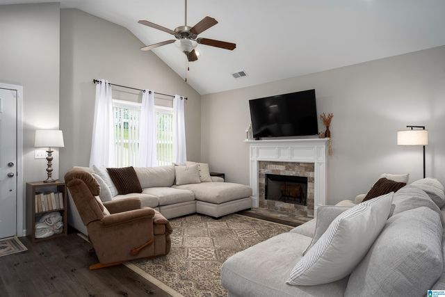 600 MAGNOLIA CREST COURT, Odenville, AL 35120