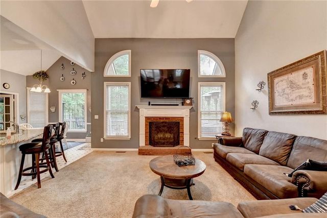 103 Brier Bend Court, Acworth, GA 30101