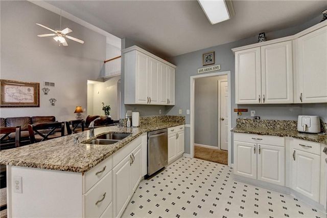 103 Brier Bend Court, Acworth, GA 30101