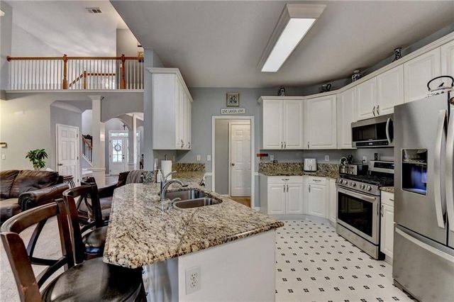 103 Brier Bend Court, Acworth, GA 30101