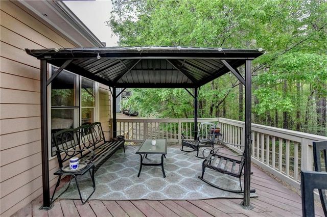 103 Brier Bend Court, Acworth, GA 30101