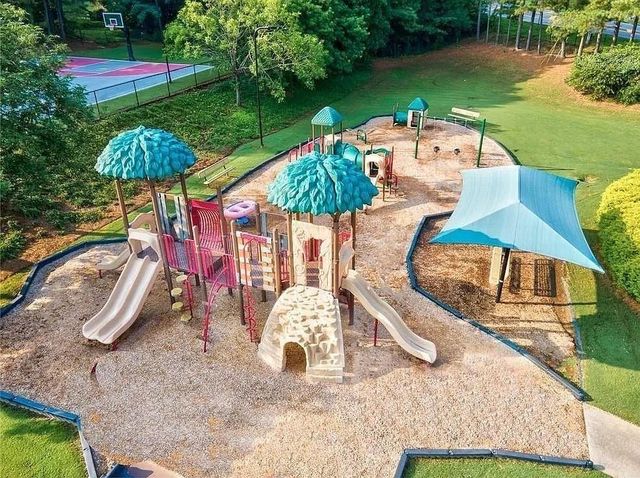 103 Brier Bend Court, Acworth, GA 30101