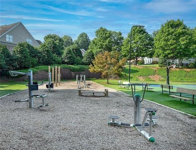 103 Brier Bend Court, Acworth, GA 30101