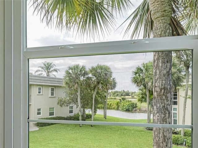 35 Vista Gardens Trail 205, Vero Beach, FL 32962