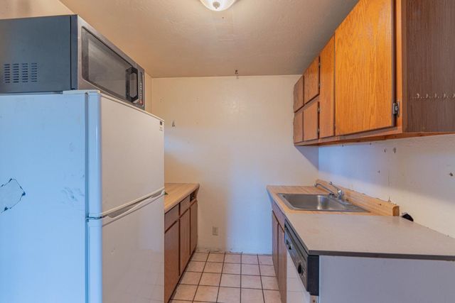 33 Portola Avenue, Monterey, CA 93940