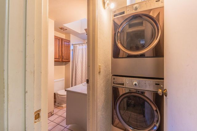 33 Portola Avenue, Monterey, CA 93940