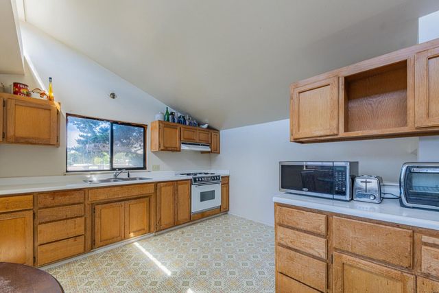33 Portola Avenue, Monterey, CA 93940