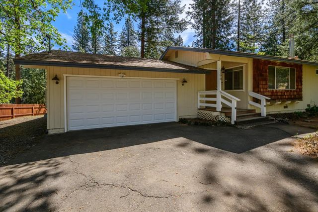 5570 Daisy Cir, Pollock Pines, CA 95726
