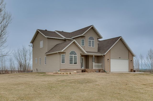 10801 72nd Street S, Horace, ND 58047
