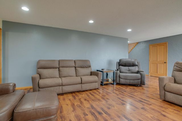 10801 72nd Street S, Horace, ND 58047