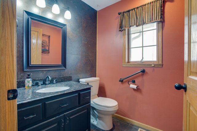 10801 72nd Street S, Horace, ND 58047