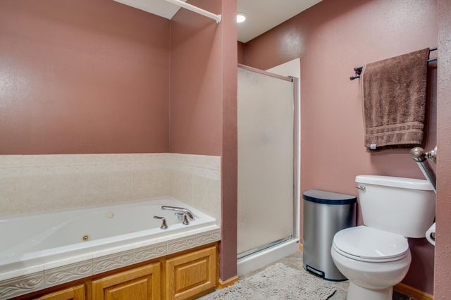 10801 72nd Street S, Horace, ND 58047