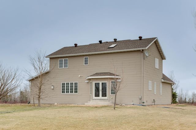 10801 72nd Street S, Horace, ND 58047