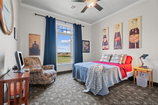 639 NE Bison Road, Bartlesville, OK 74006